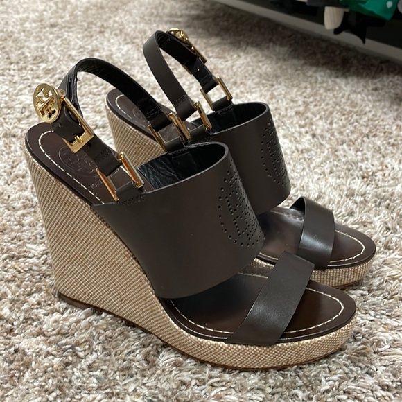Tory Burch Kimberly Vintage Wedges - Picture 1 of 13